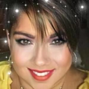 Meet your Posher, Antoinette